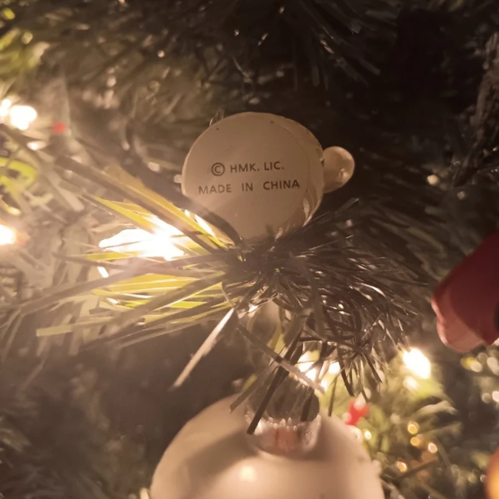 Festive Snowman Ornament - Cream and Gold - Picture 4 of 4